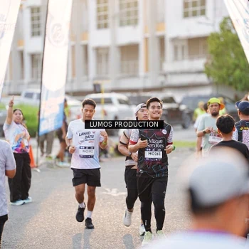 Runner Photo 7929510