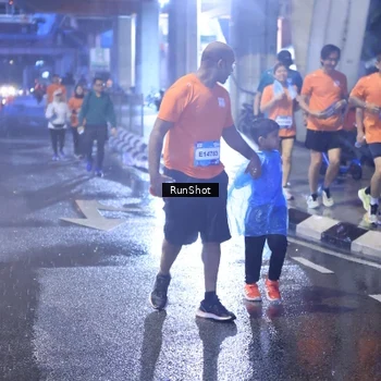 Runner Photo 7929511