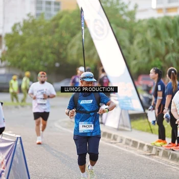 Runner Photo 7929514