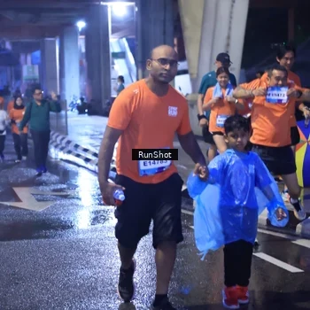 Runner Photo 7929515