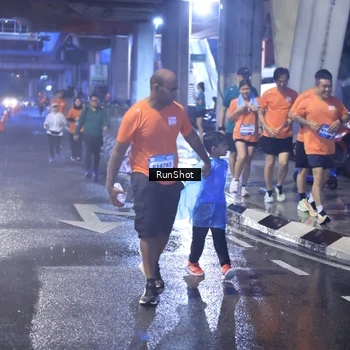 Runner Photo 7929520