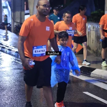 Runner Photo 7929535