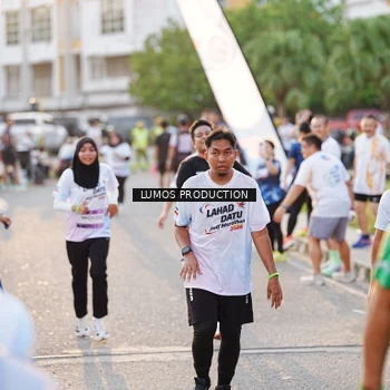 Runner Photo 7929541