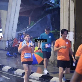 Runner Photo 7929545