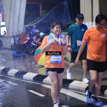 Runner Photo 7929557