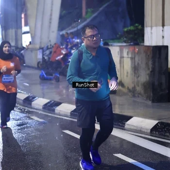 Runner Photo 7929576