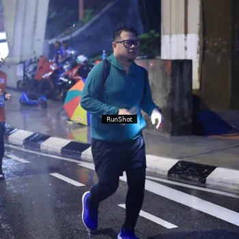 Runner Photo 7929589