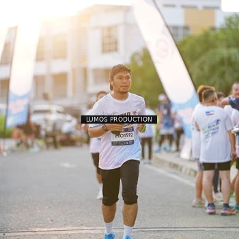 Runner Photo 7929598
