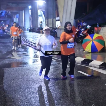 Runner Photo 7929605