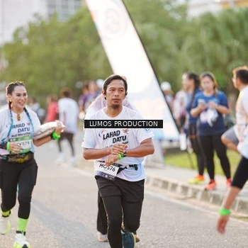 Runner Photo 7929613