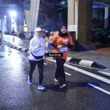 Runner Photo 7929639