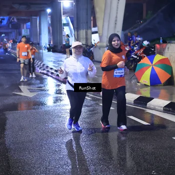 Runner Photo 7929641