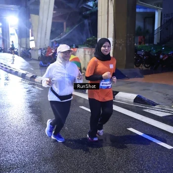 Runner Photo 7929648