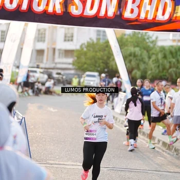 Runner Photo 7929656