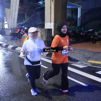 Runner Photo 7929659