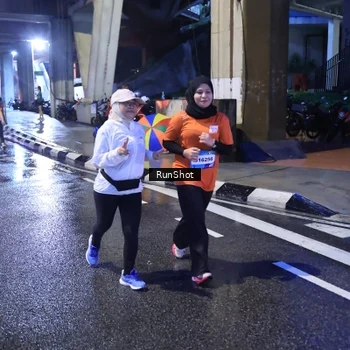 Runner Photo 7929665