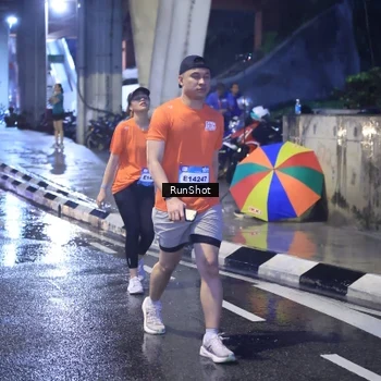 Runner Photo 7929676