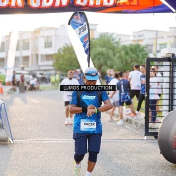 Runner Photo 7929678
