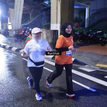 Runner Photo 7929681