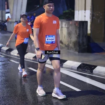 Runner Photo 7929706