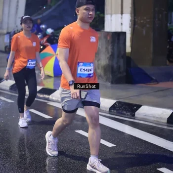 Runner Photo 7929711