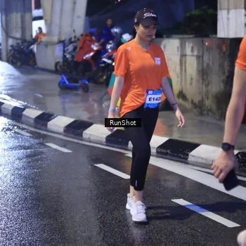 Runner Photo 7929720