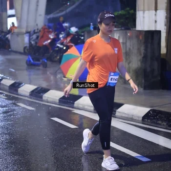 Runner Photo 7929726