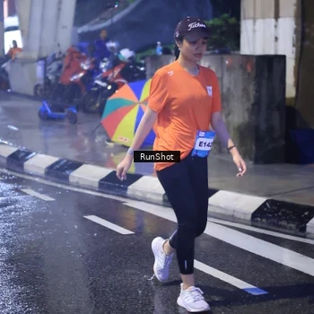 Runner Photo 7929729