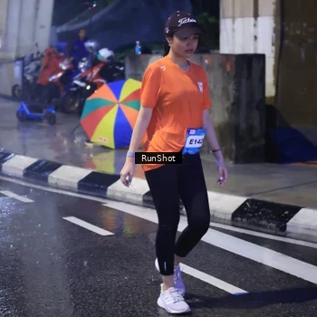 Runner Photo 7929731