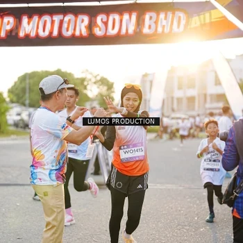 Runner Photo 7929738