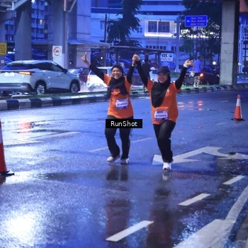Runner Photo 7929740