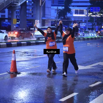 Runner Photo 7929759