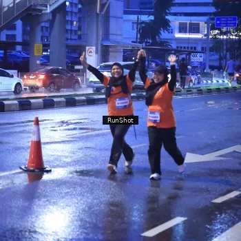 Runner Photo 7929762