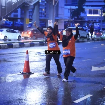 Runner Photo 7929772