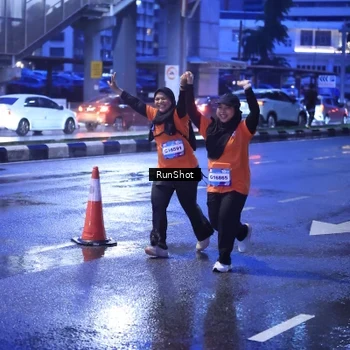 Runner Photo 7929773