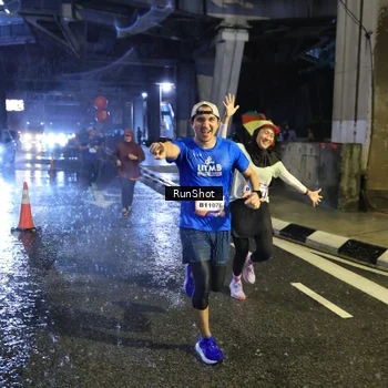 Runner Photo 7929814