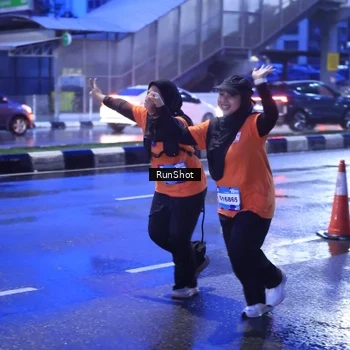 Runner Photo 7929816