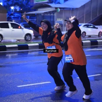 Runner Photo 7929833