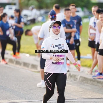 Runner Photo 7929842