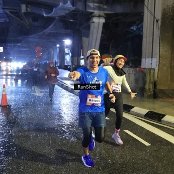 Runner Photo 7929854