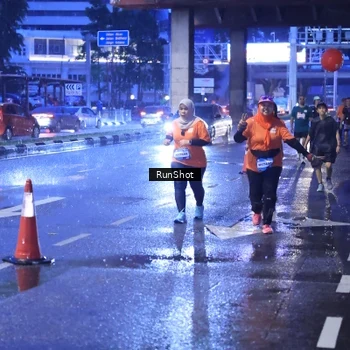 Runner Photo 7929855