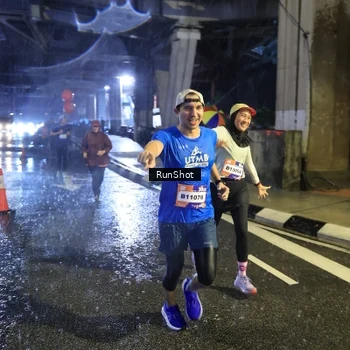 Runner Photo 7929862