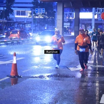 Runner Photo 7929871
