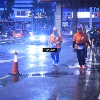 Runner Photo 7929874