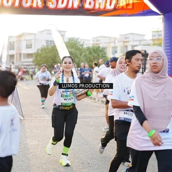 Runner Photo 7929885