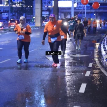 Runner Photo 7929889