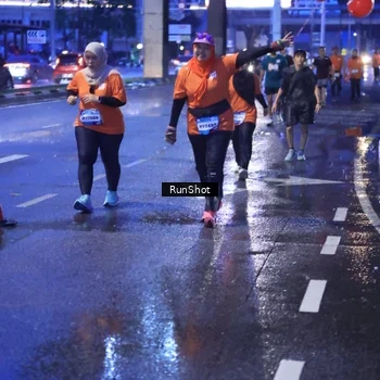 Runner Photo 7929894