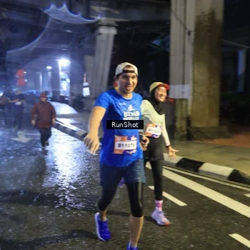 Runner Photo 7929899