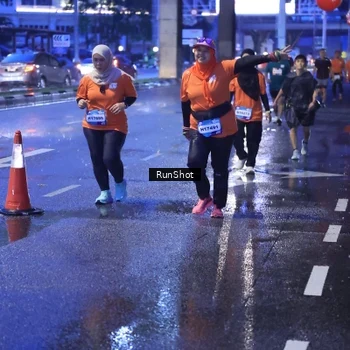 Runner Photo 7929902