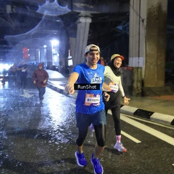 Runner Photo 7929903